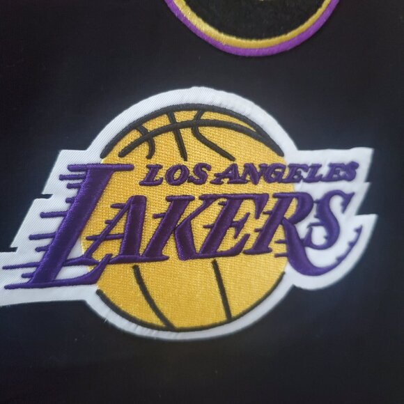 RARE * LA Lakers NBA Finals Champions T-Shirt Collectible Memorabilia Team Shirt - Picture 7 of 10